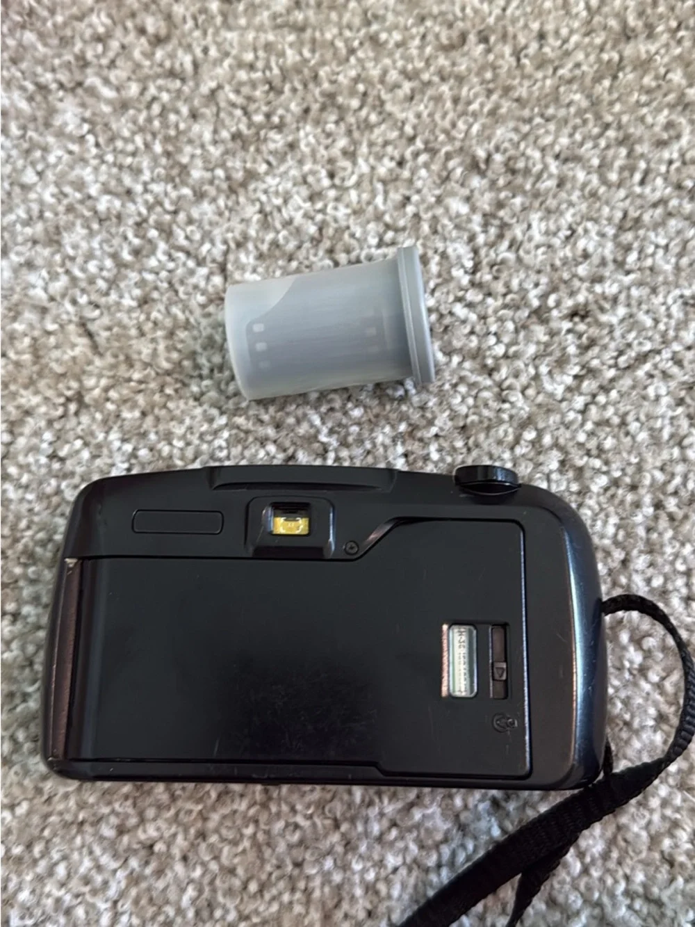Pentax IQZoom EZY 35mm Compact Camera - Black